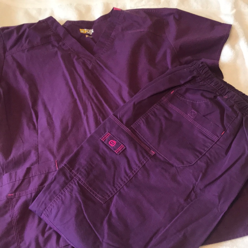 Wink Scrubs